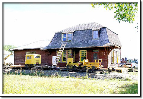 La Rivière Canadian Pacific Railway Station